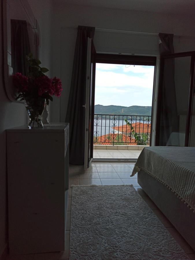 Doras House In Village Άνετο Διαμέρισμα Υπέροχη Θέα Pyrgadikia Exteriör bild